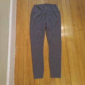 Vera Wang gray leggings - size L (EUC)